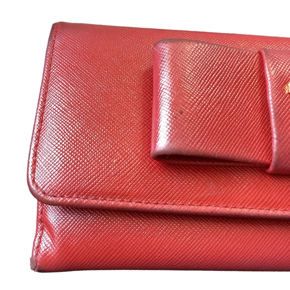 Prada Red Safiano Bow Long Wallet - Picture 4 of 16